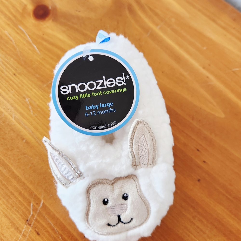 NWT Snoozies! 6-12m White Bunny Kids Slippers